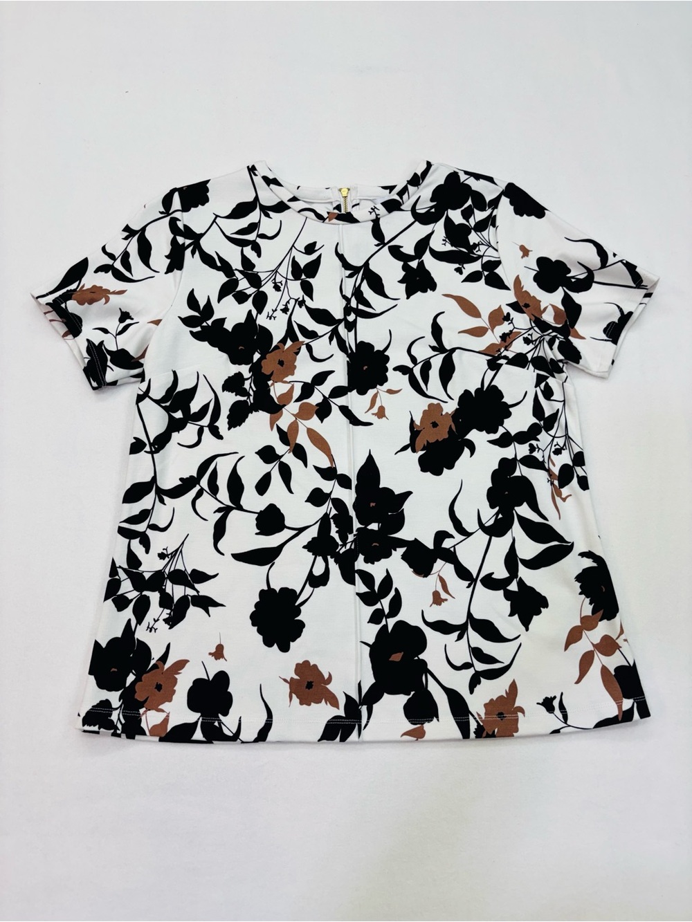 Liz Claiborne White Short Sleeve Floral Top with Black and Brown Print